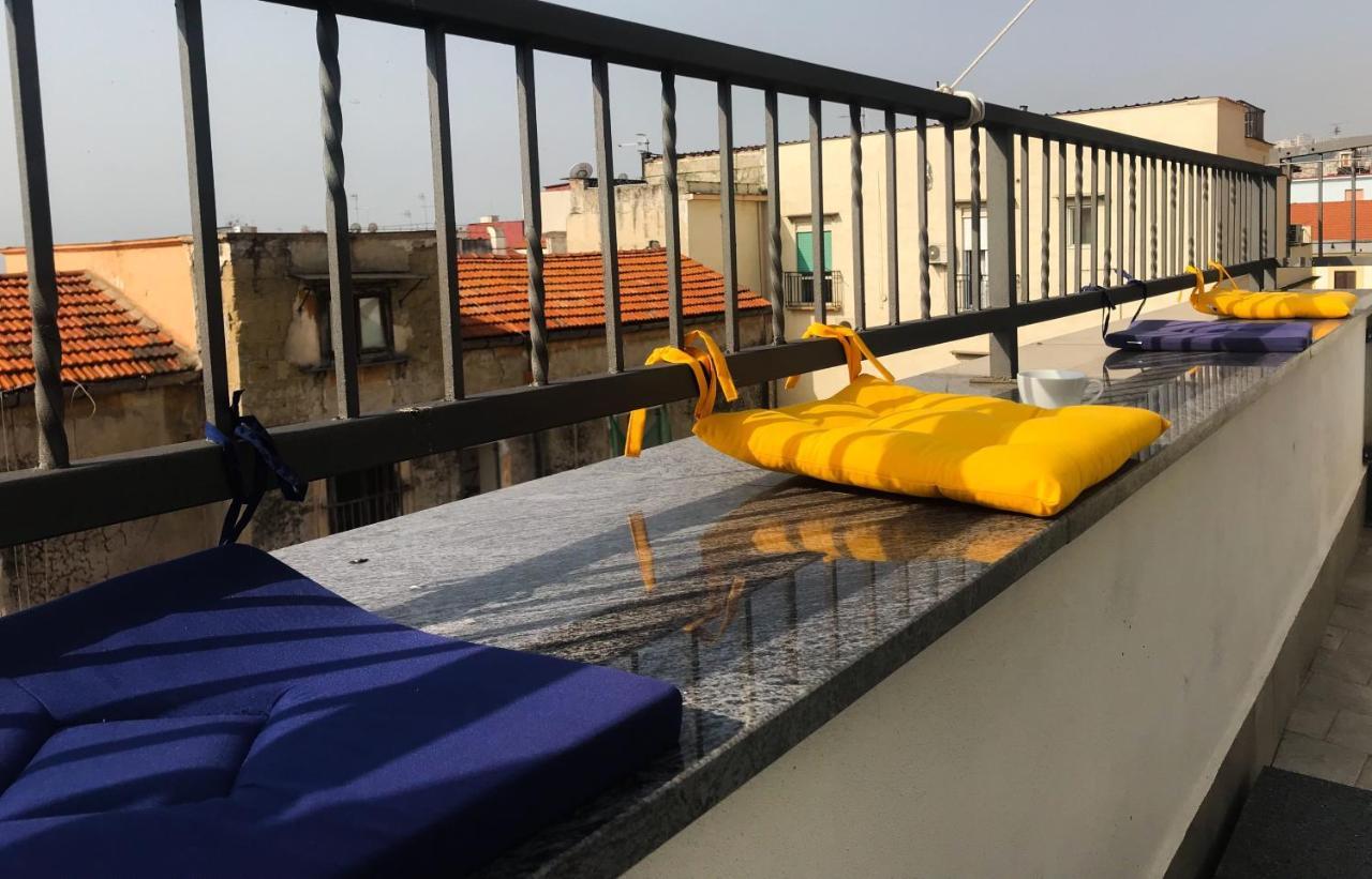 مبيت وإفطار نابولي Na Bona Nuttata المظهر الخارجي الصورة